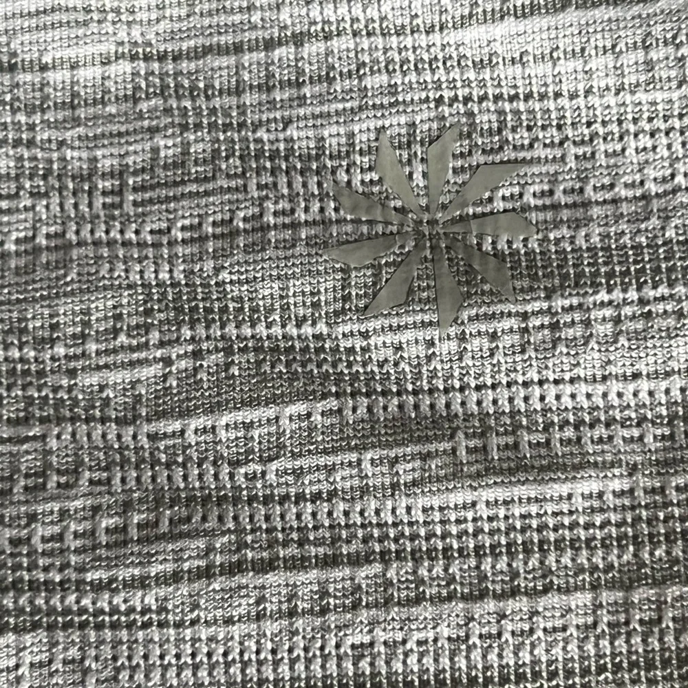 Athleta Jacquard gray and white Highwaisted  Leggings size L - Picture 6 of 7